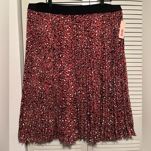 NWT Evri Animal Print Pleated Skirt- Size 20W